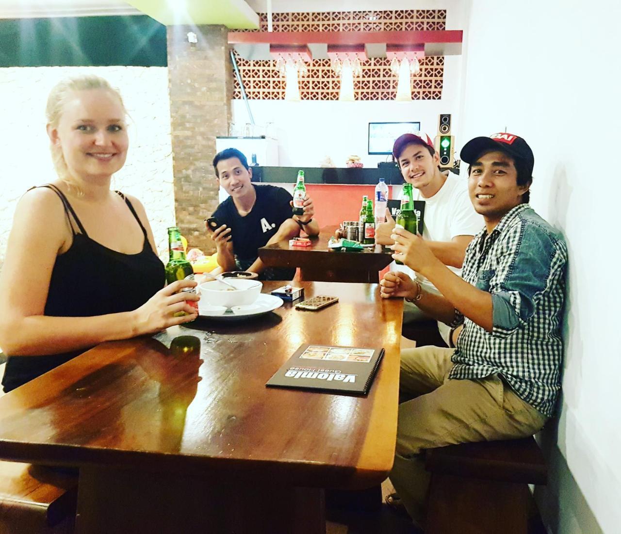 Valomia Guest House Denpasar Eksteriør bilde
